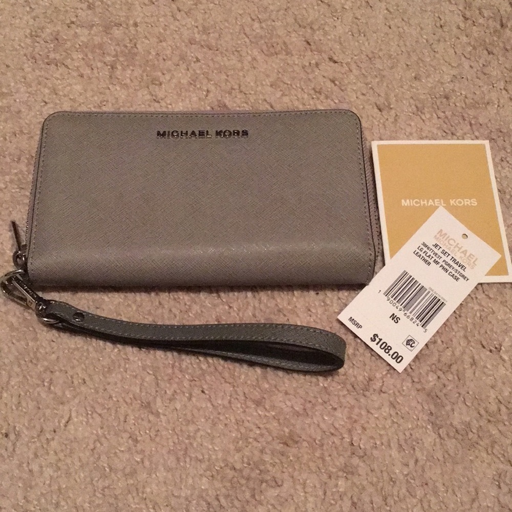Micheal Kors Jet art Wallet/Phone Case